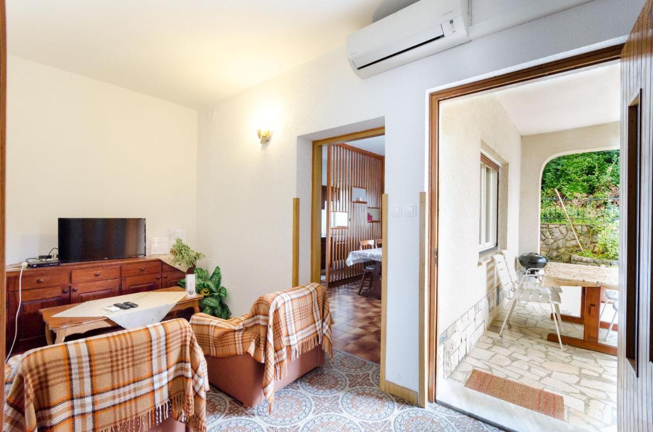 Apartments Mladen Jelica Ičići Extérieur photo