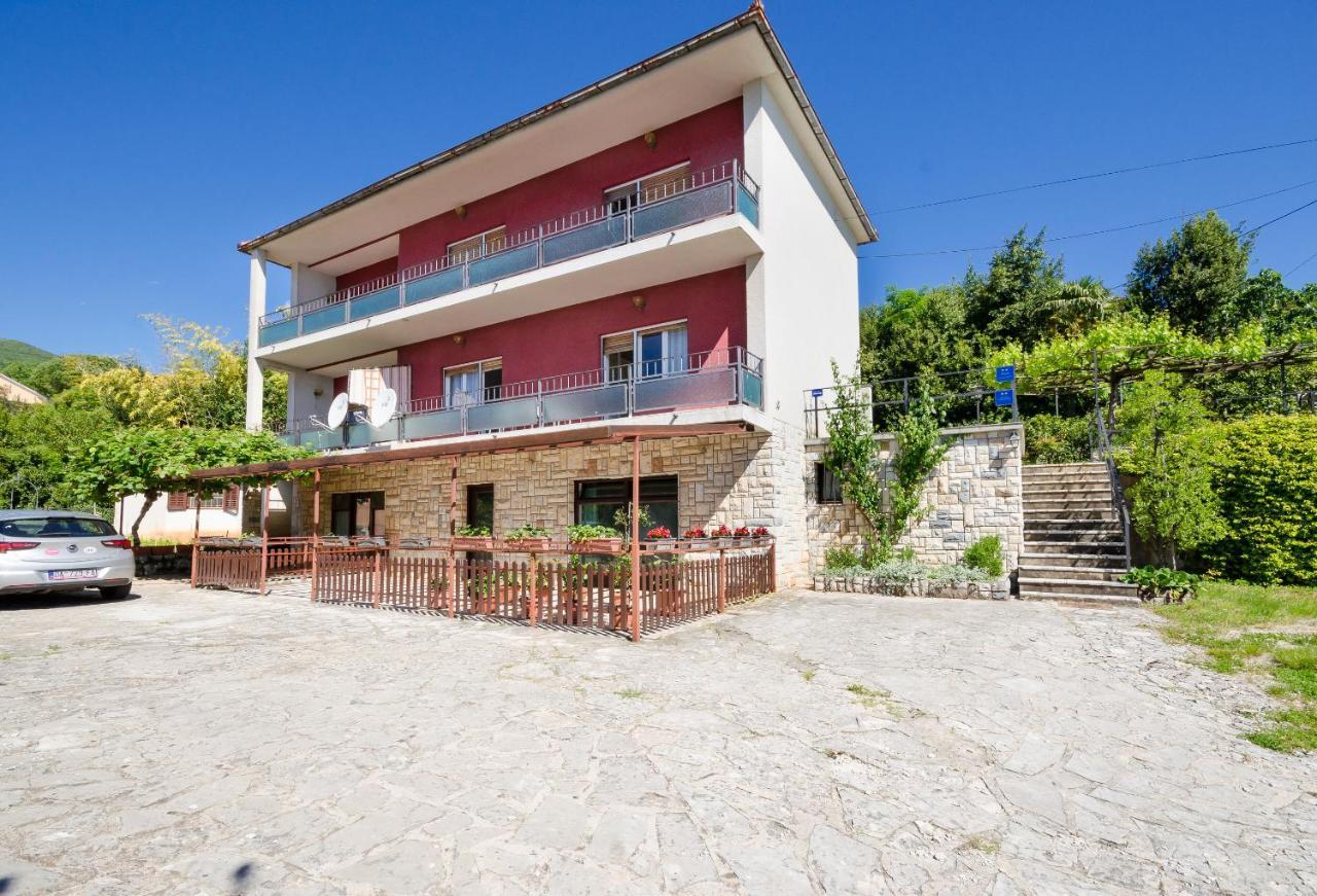 Apartments Mladen Jelica Ičići Extérieur photo