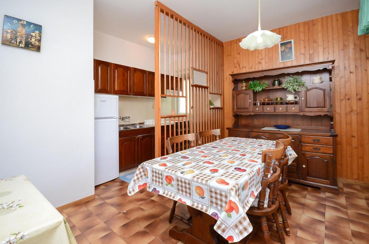 Apartments Mladen Jelica Ičići Extérieur photo